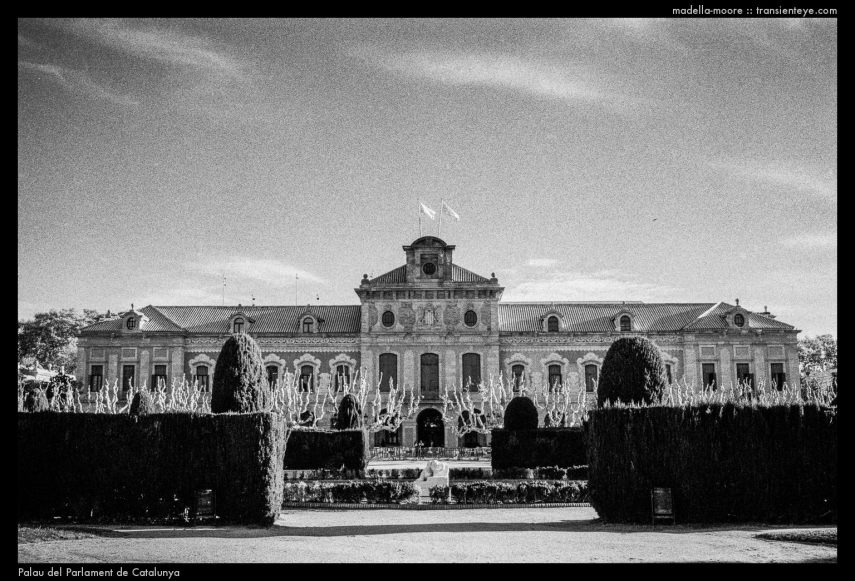 Palau del Parlament de Catalunya. Leica M7 with Zeiss ZM 2/35.