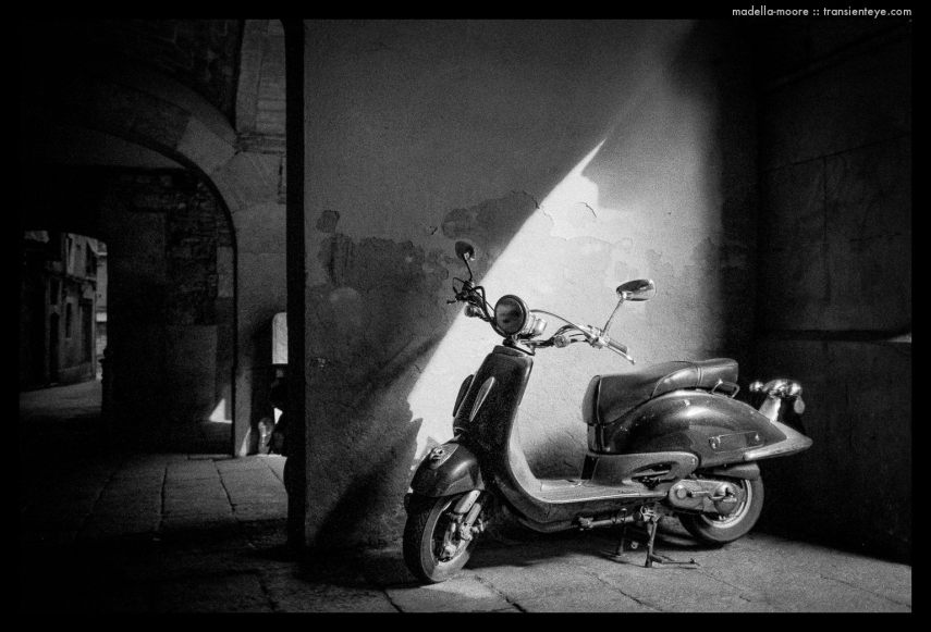 Scooter, Barcelona. Leica M7 with Zeiss 2/35 and Ilford HP5+.