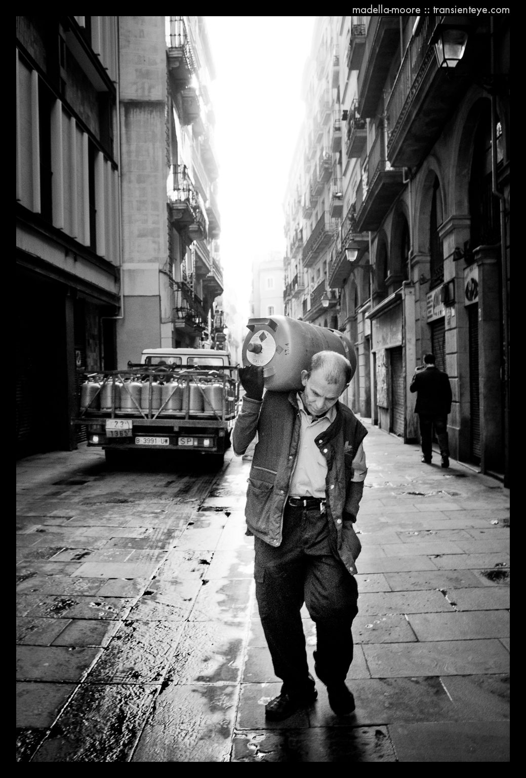 Gas Cylinder Delivery - Barcelona Street Photography - Mark Moore