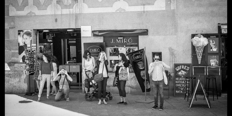 Modern Life - Tourists