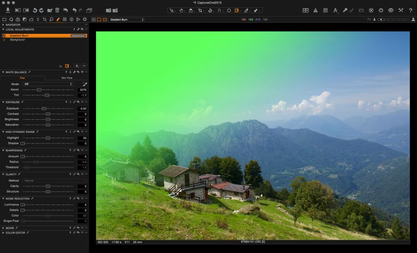 Image showing a layer mask made with the gradient tool.