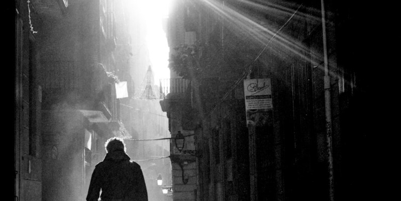 Film based Street Photography in the Ciutat Vella, Barcelona. Shot with FED 5b on Ilford Delta 100.