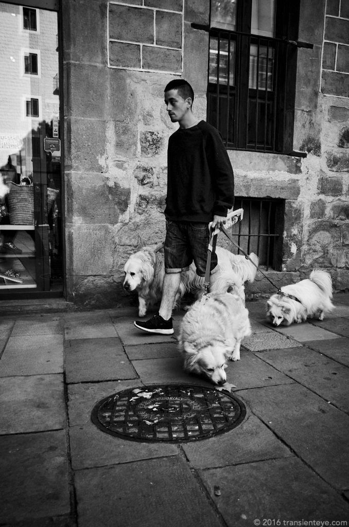 Barcelona Street Photography - Ricoh GR II - Black and White