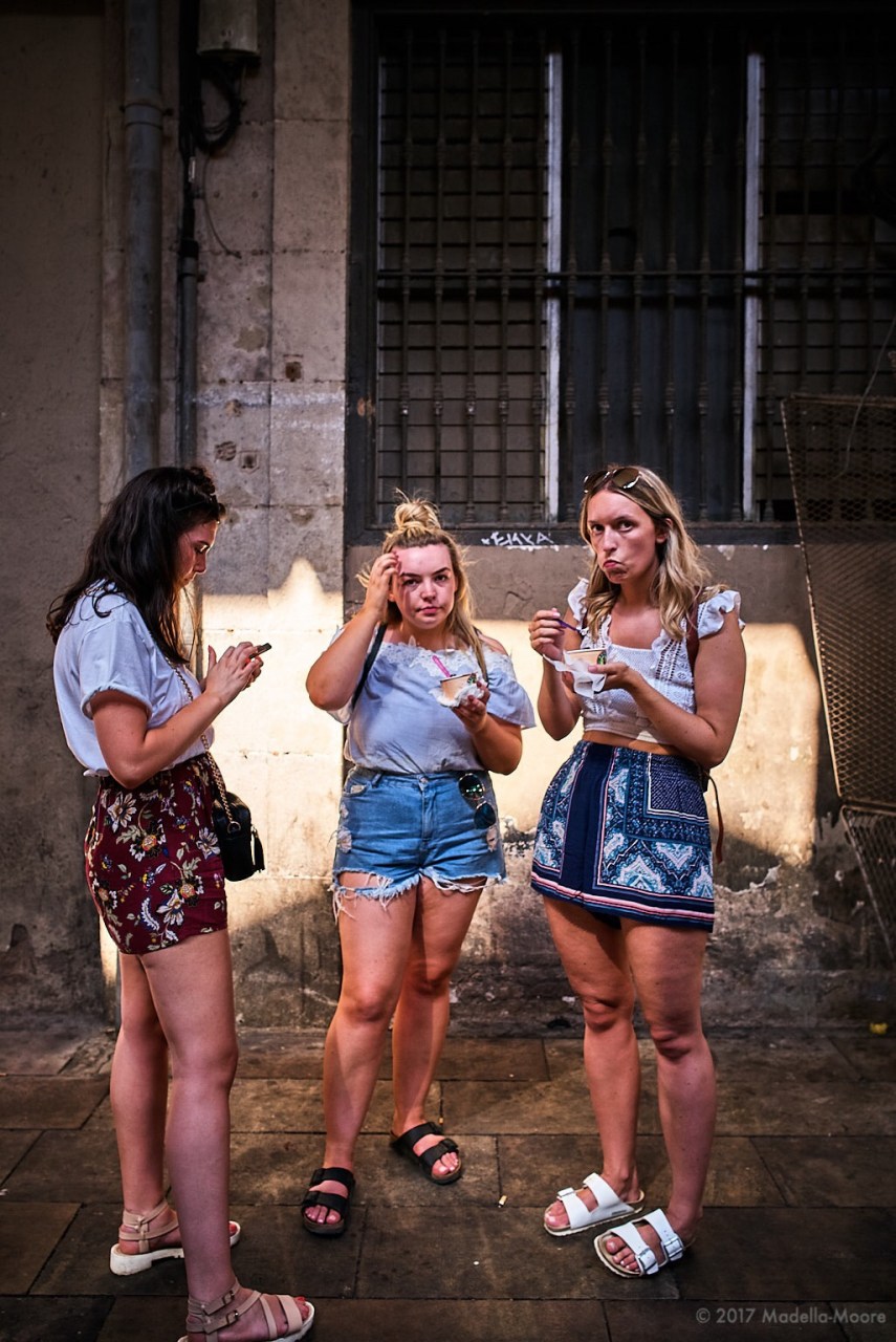 I might not have chopped off their feet if I could see the full view with glasses on. Leica M typ 262 with 28mm f2 Summicron ASPH II.