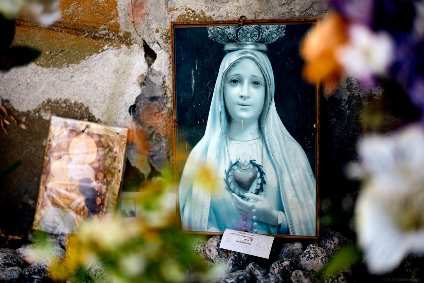 Shrine, Vall di Mello.
