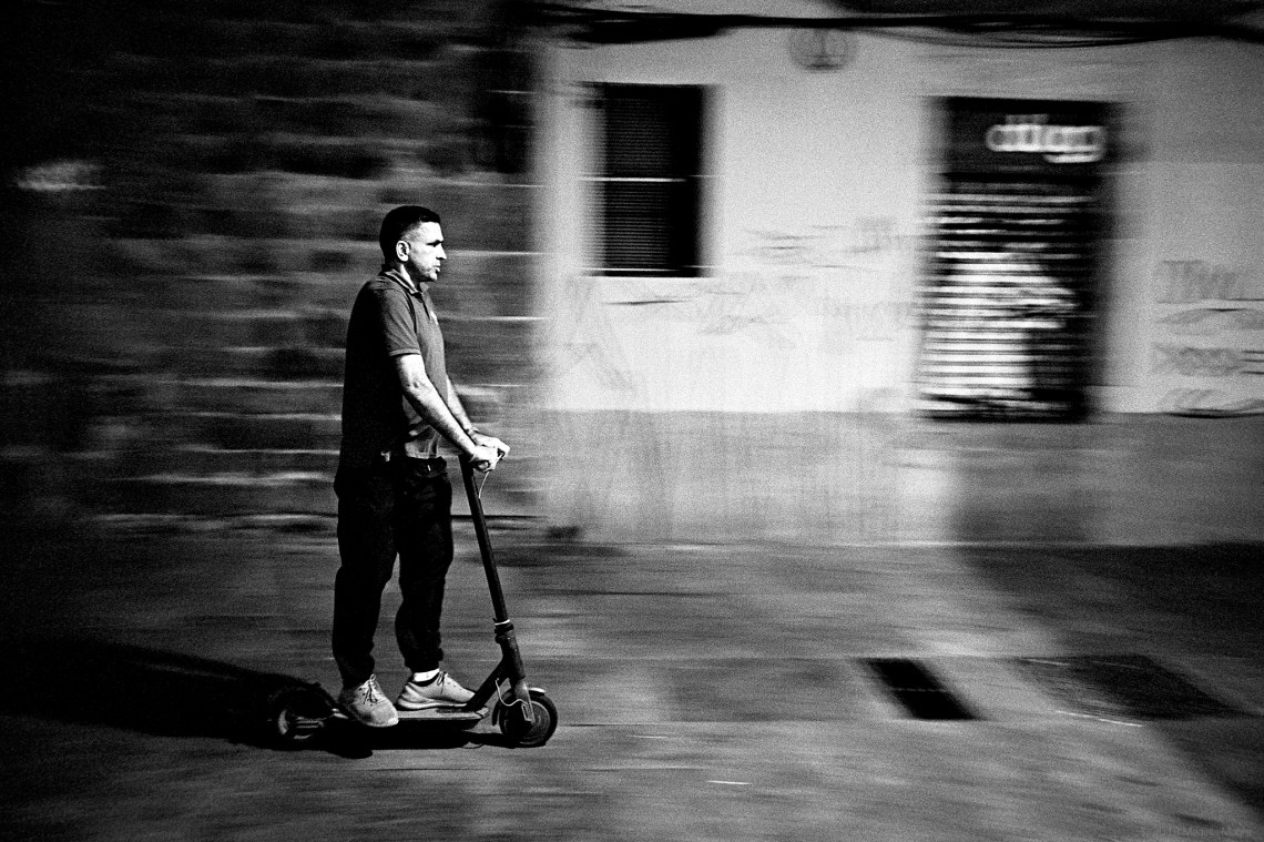 Nighttime Street Photography in Barcelona on Film